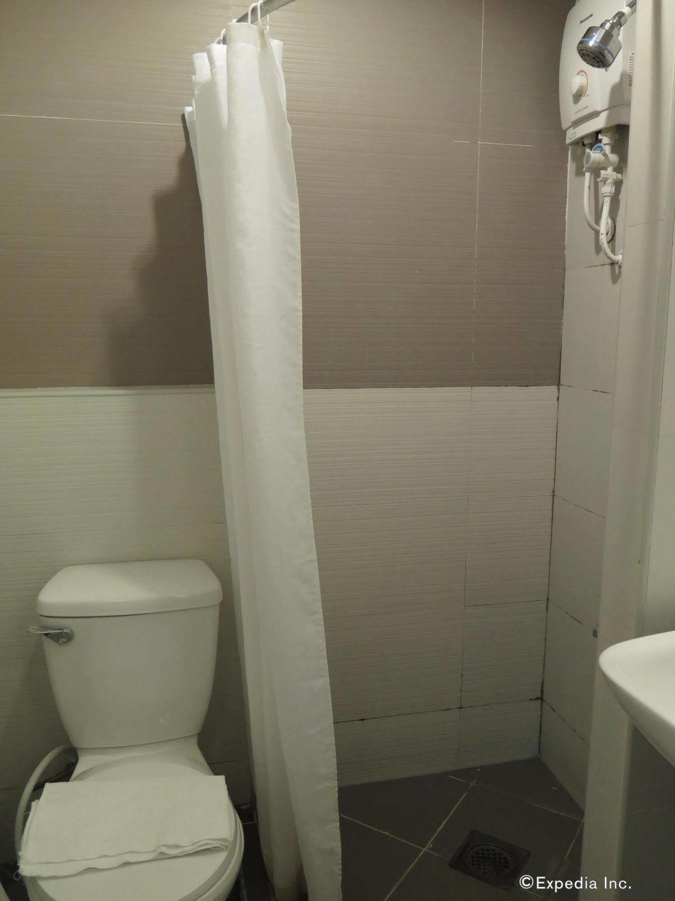 The Center Suites Себу Экстерьер фото